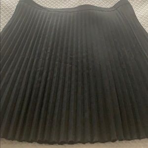 Loft size 12 grey skirt. Unlined